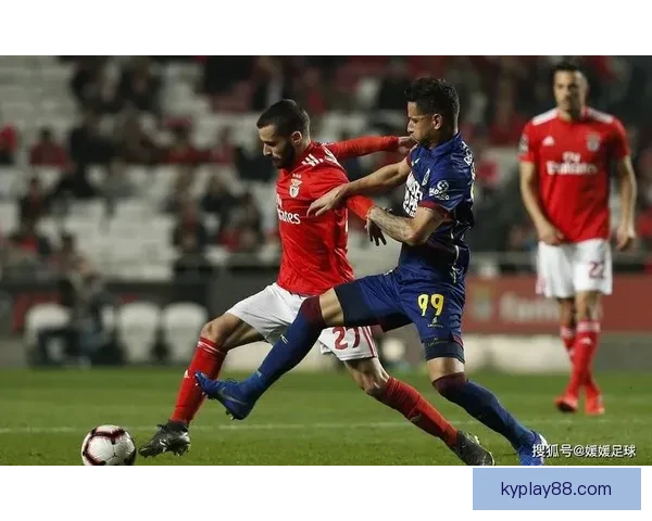 波尔图战平法马利康阿尔贝托科斯塔破门皮涅罗顽强扳平比分激战收场